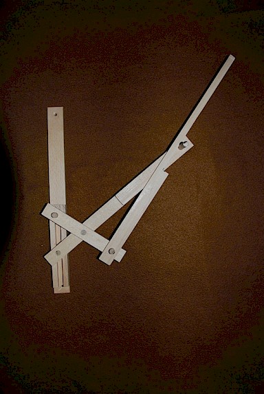 Nachbau des Ellipsographen von Bruder Johannes (2).